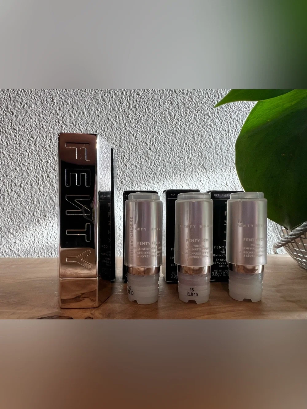 Fenty Beauty Lipstick Case with 3Refills